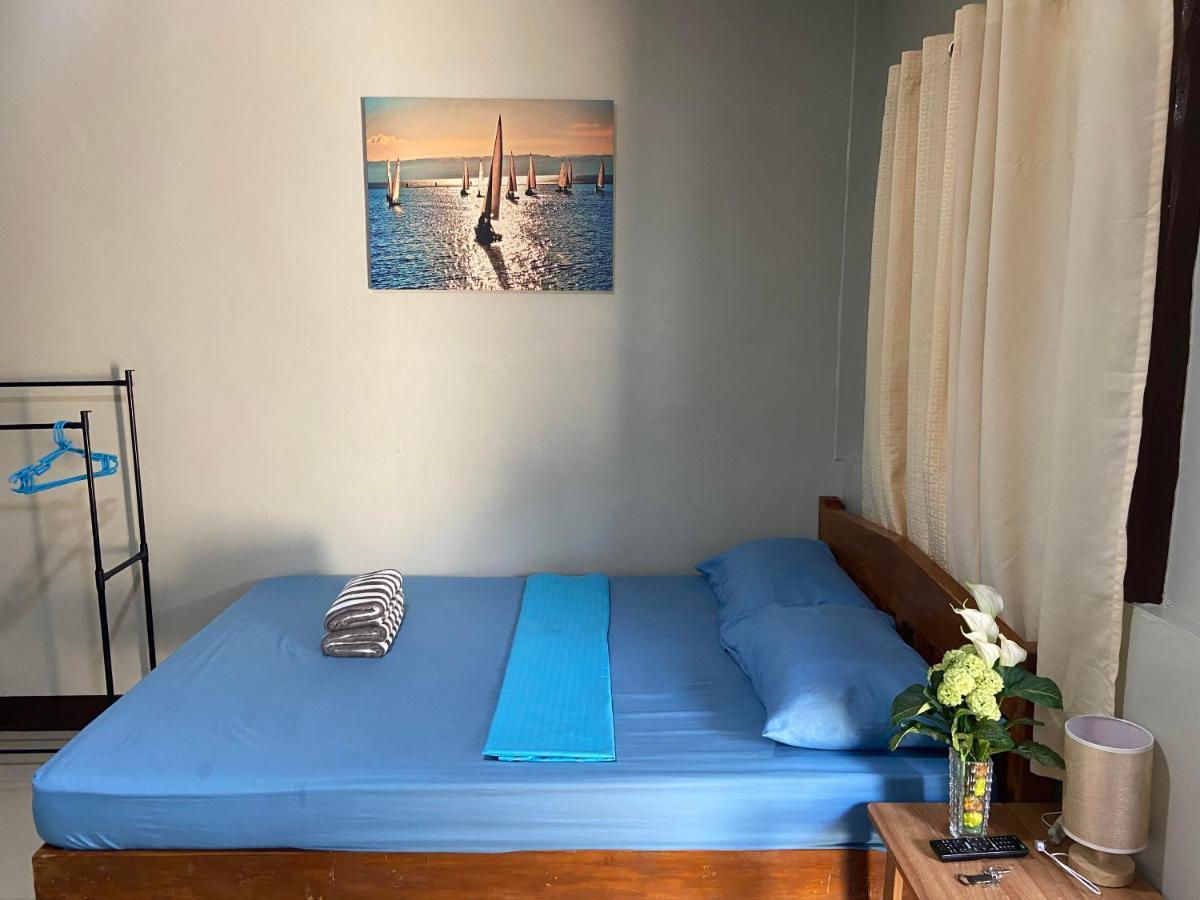 Alona Bohol Backpackers Hostel Panglao Exterior photo